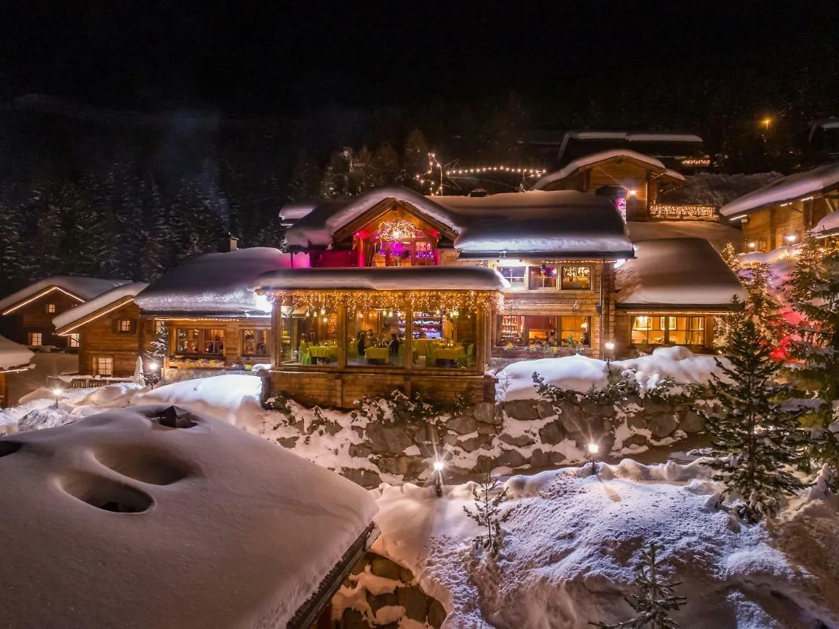 Park Chalet Village Livigno 3*,  Itálie